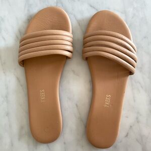 Tkees Serena in nude colour size 9